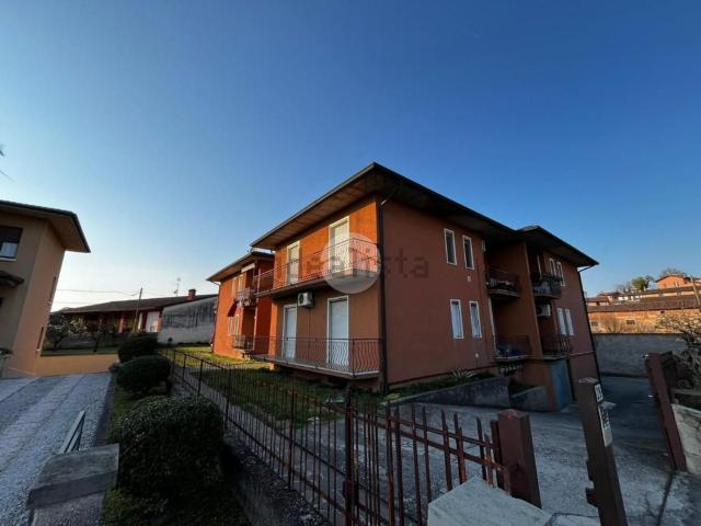 Appartamento in vendita a Capriano Del Colle, Lombardia