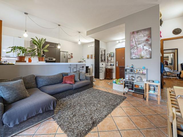 Appartamento in vendita a Vignate, Lombardia