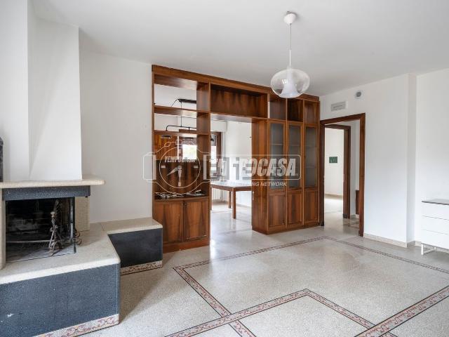 Appartamento in vendita a Marche, Macerata