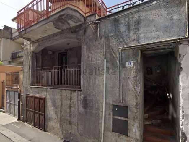 Appartamento in vendita a Picanello-Ognina-Barriera-Canalicchio, Catania