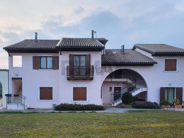 Appartamento in vendita a Cavaso del Tomba, Pederobba