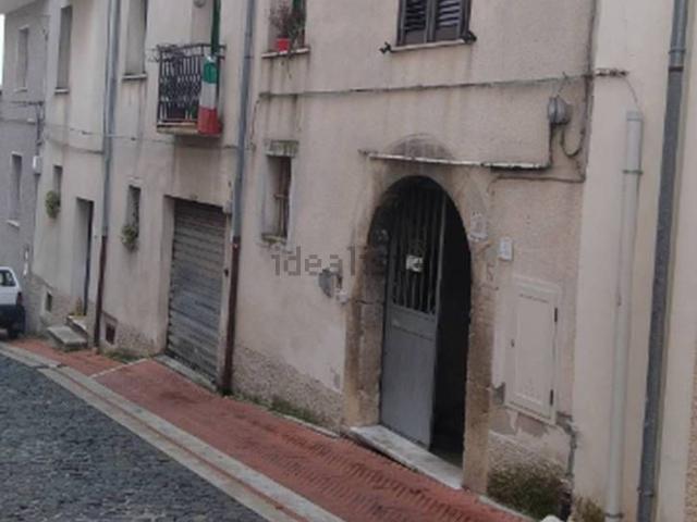 Appartamento in vendita a Montella, Campania