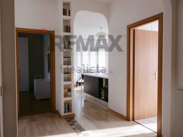 Appartamento in vendita a Cernusco Sul Naviglio, Lombardia