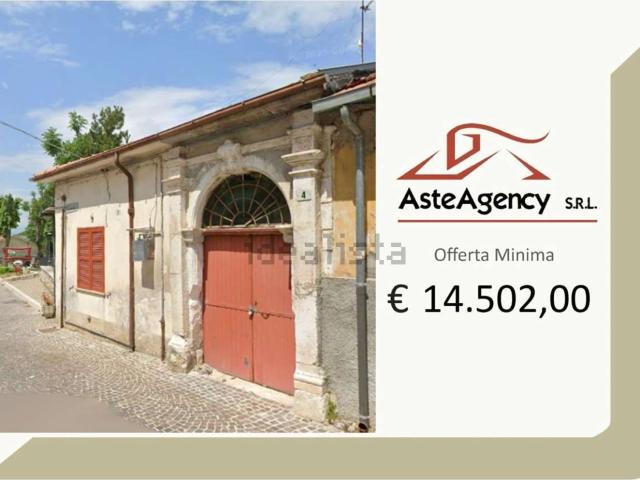 Appartamento in vendita a Pescina, Abruzzo