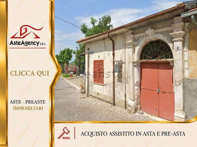 Appartamento in vendita a Pescina, L'Aquila