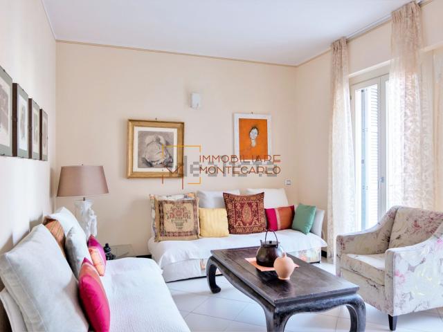 Appartamento in vendita a Bordighera, Liguria
