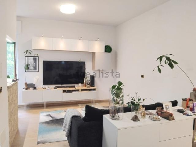 Appartamento in vendita a Colleverde, Macerata