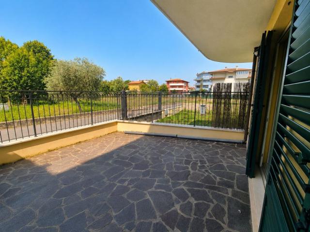 Appartamento in vendita a Viserbella, Rimini