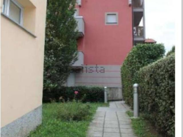 Appartamento in vendita a Macherio