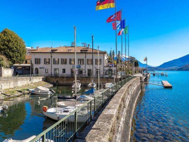 Appartamento in vendita a Dongo, Lombardia