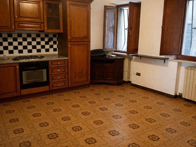 Appartamento in vendita a Saludecio, Reggio Emilia