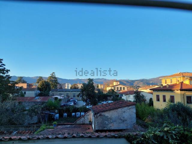 Appartamento in vendita a Pistoia, Toscana