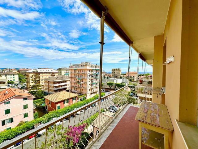 Appartamento in vendita a Lavagna, Liguria