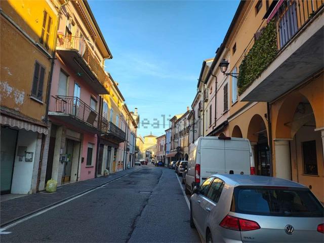 Appartamento in vendita a Borgo Mantovano, Revere