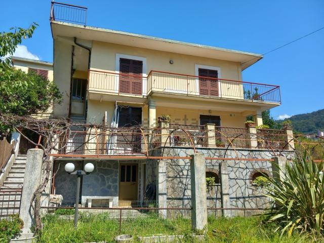 Appartamento in vendita a Tribogna, Liguria