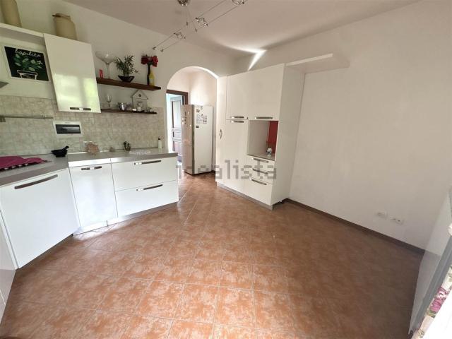 Appartamento in vendita a Dicomano, Toscana