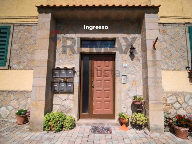 Appartamento in vendita a Roccastrada, Toscana