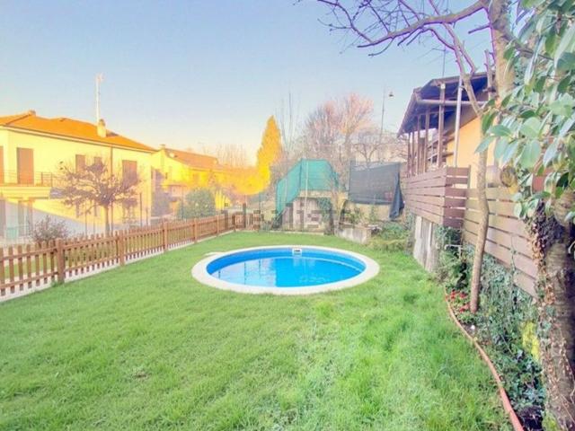 Appartamento in vendita a Besnate, Varese