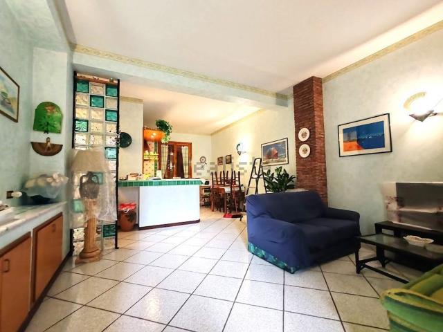 Appartamento in vendita a Acireale, Catania