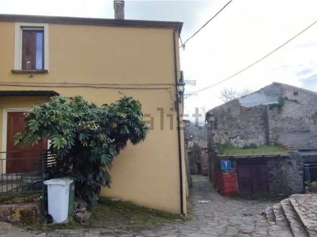 Appartamento in vendita a Laureana Cilento, Campania
