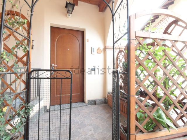 Appartamento in vendita a Aicurzio