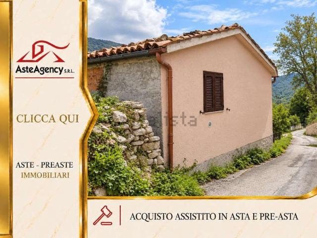 Appartamento in vendita a Castelsantangelo sul Nera, Macerata