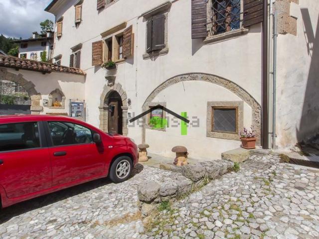 Appartamento in vendita a Cercivento / Çurçuvint, Udine / Udin / Videm
