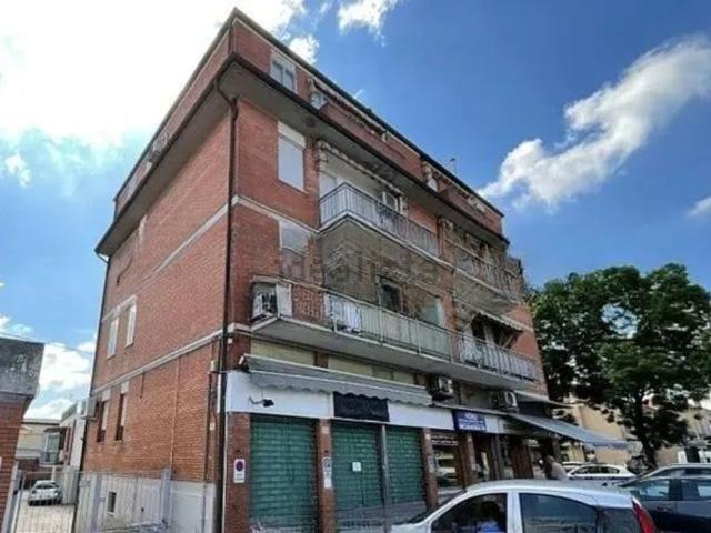 Appartamento in vendita a Villaggio Satellite, Ferrara