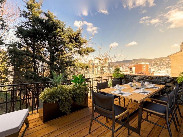 Appartamento in vendita a Città Nuova-Barriera Nuova-San Vito-Città Vecchia, Villa Opicina
