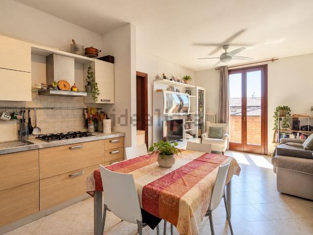 Appartamento in vendita a Stradella, Mantova