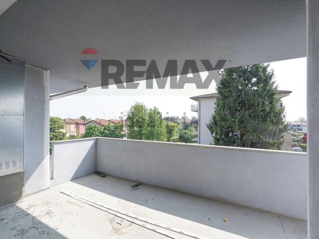 Appartamento in vendita a Boltiere, Lombardia