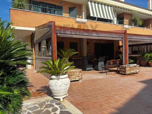 Appartamento in vendita a Valle Copella, Ciampino
