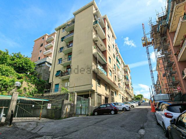 Appartamento in vendita a Bassa Val Bisagno, Serra Riccò