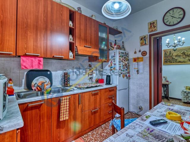 Appartamento in vendita a Varedo, Lombardia