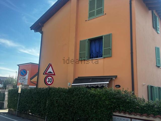 Appartamento in vendita a Brembate, Lombardia