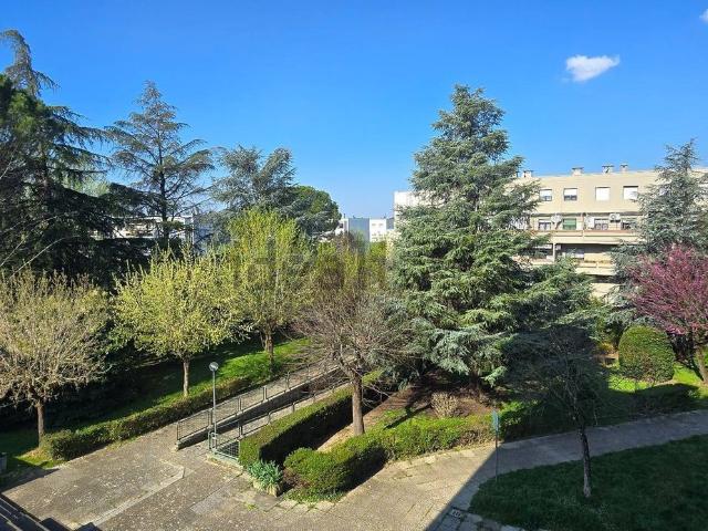 Appartamento in vendita a Calenzano, Toscana