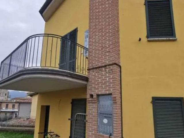 Appartamento in vendita a Cerreto d'Esi, Ancona