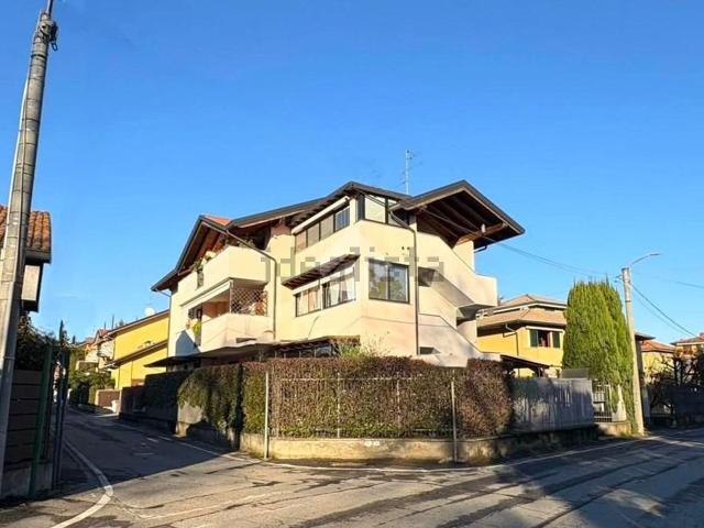 Appartamento in vendita a Senaghino, Senago
