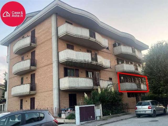 Appartamento in vendita a Marche, Macerata