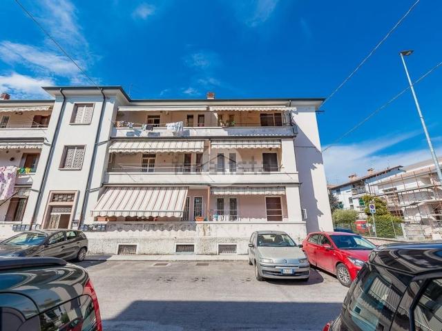 Appartamento in vendita a Villafranca Di Verona, Veneto