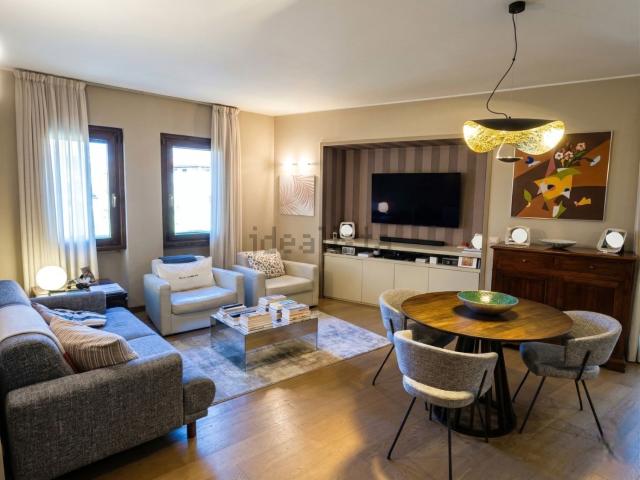 Appartamento in vendita a Corte Franca, Lombardia