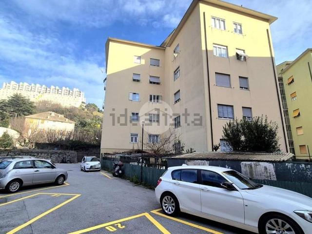 Appartamento in vendita a Ponente, Serra Riccò