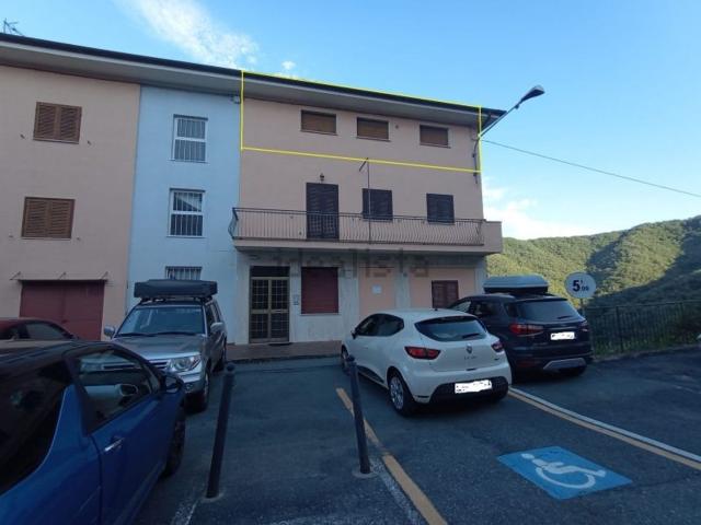 Appartamento in vendita a Caravonica, Liguria
