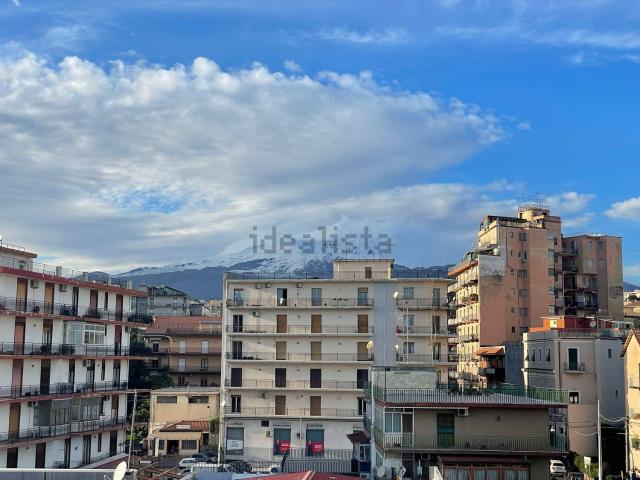 Appartamento in vendita a Acireale, Sicilia