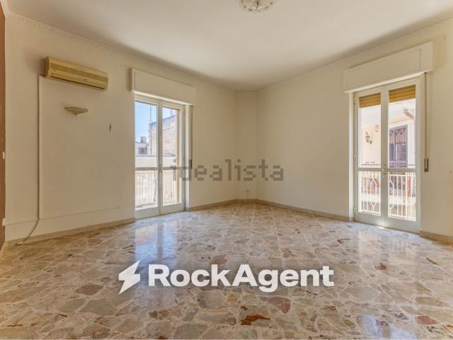 Appartamento in vendita a Municipio 4, Puglia