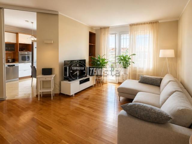 Appartamento in vendita a Lugana, Sirmione
