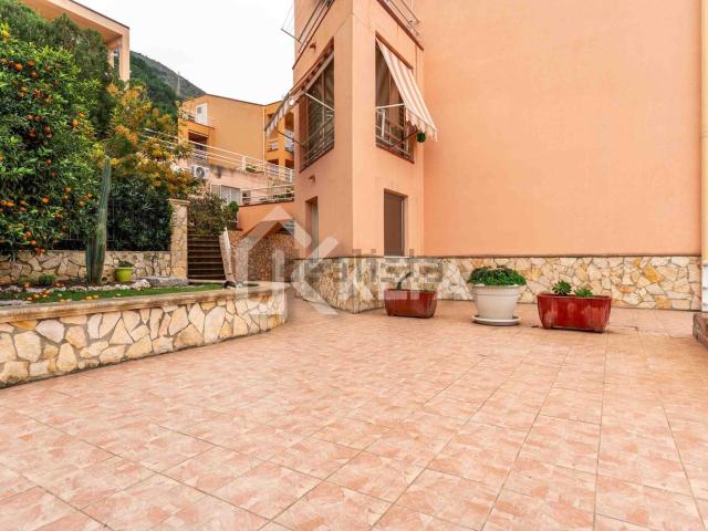 Appartamento in vendita a Cefalù, Sicilia