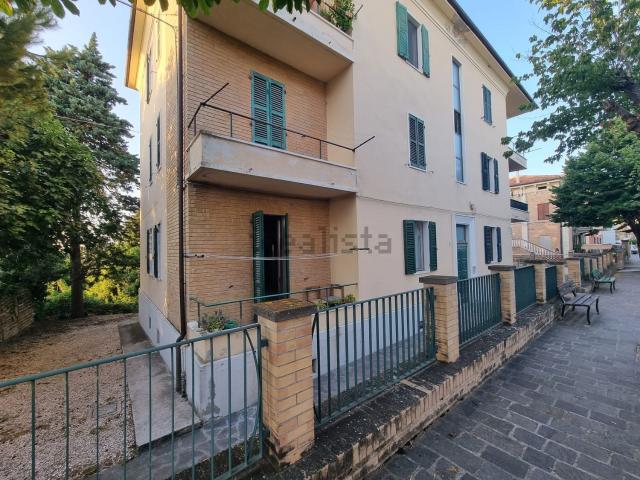 Appartamento in vendita a Marche, Macerata