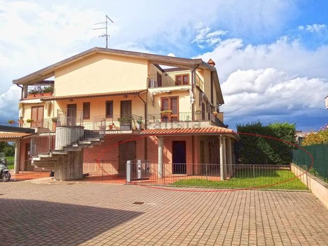 Appartamento in vendita a Palazzo Del Pero, Toscana