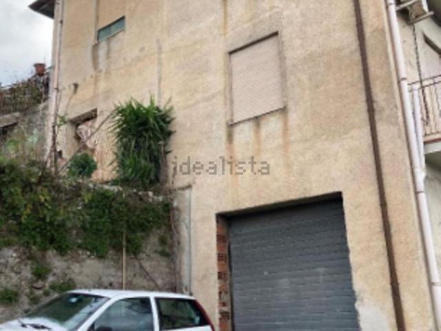Appartamento in vendita a Tortorici, Sicilia
